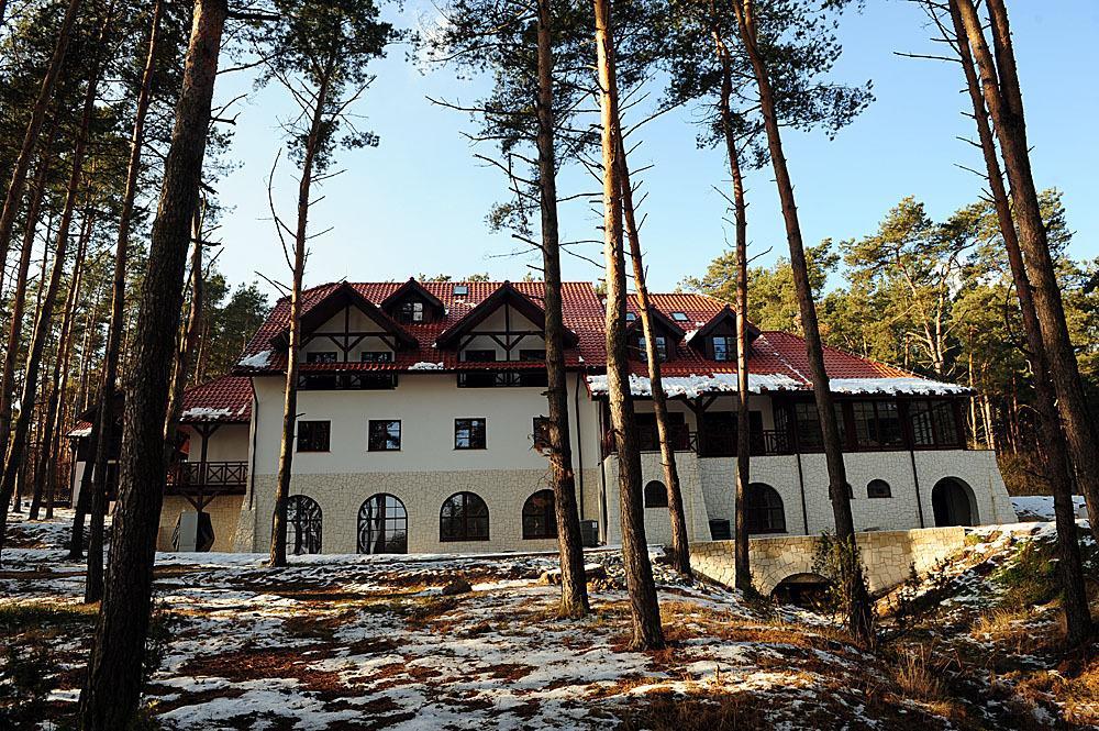 Hotel Kazimierski Zdroj ヤノビエツ エクステリア 写真