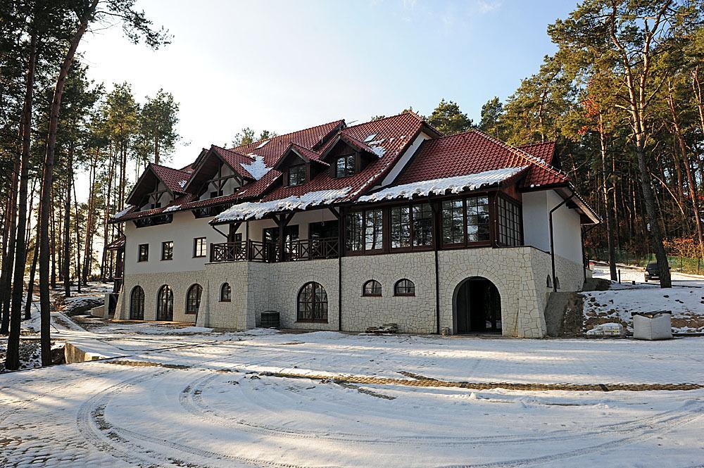 Hotel Kazimierski Zdroj ヤノビエツ エクステリア 写真
